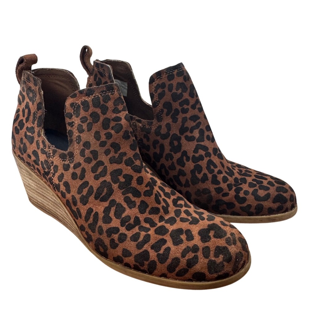 TOMS Women's Kelsey Leopard Print Suede Wedge‎ Booties Ankle Boots Size 6.5